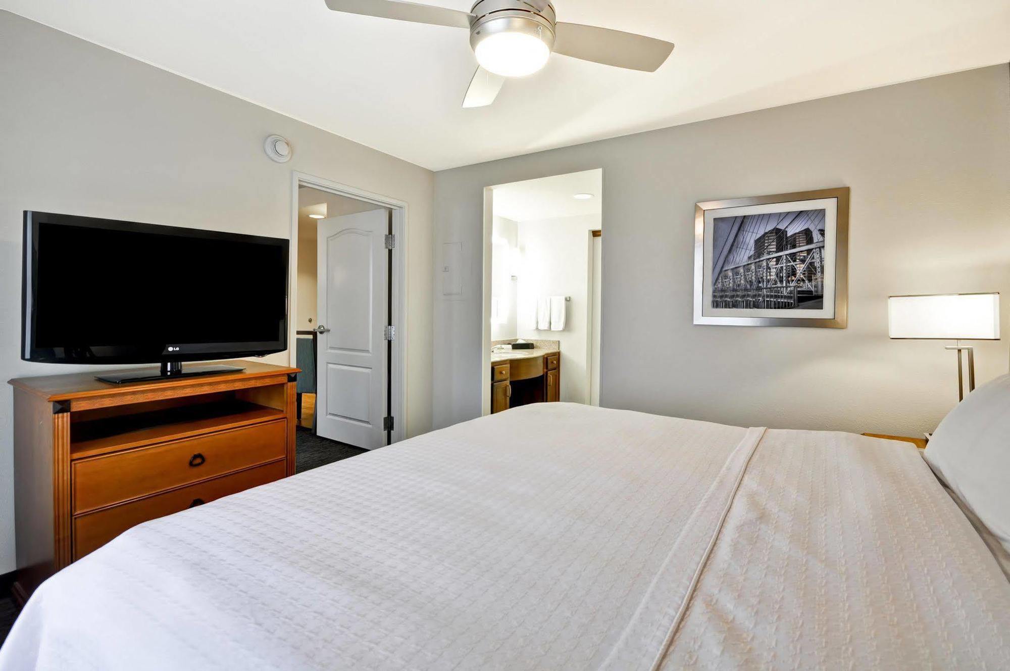 Homewood Suites By Hilton Cincinnati-Milford Extérieur photo